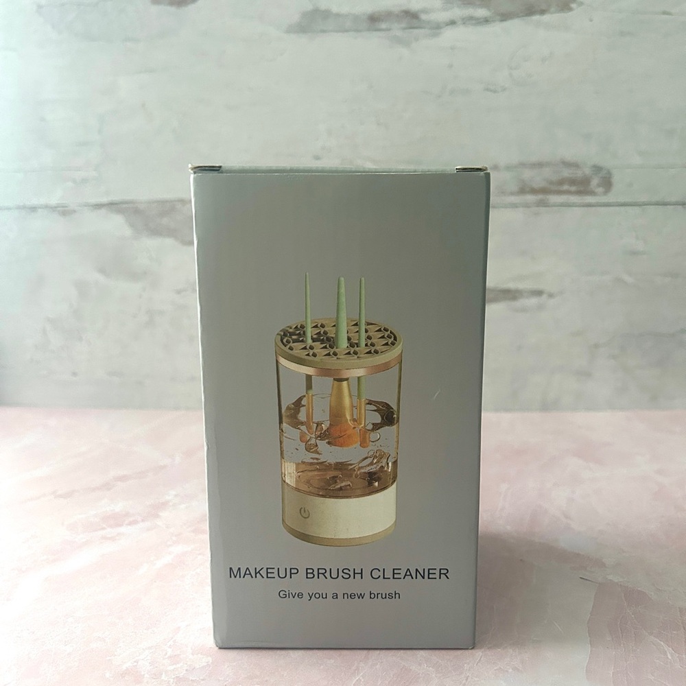 Makeup Brush Cleaner